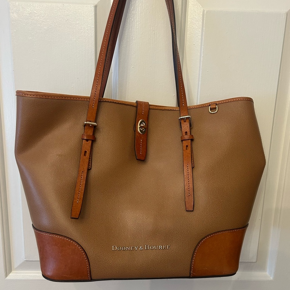 Dooney and Bourke Purse